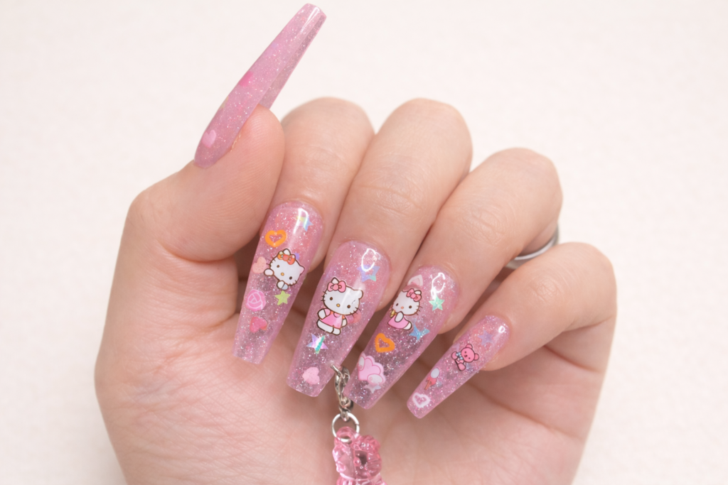 hello kitty nails