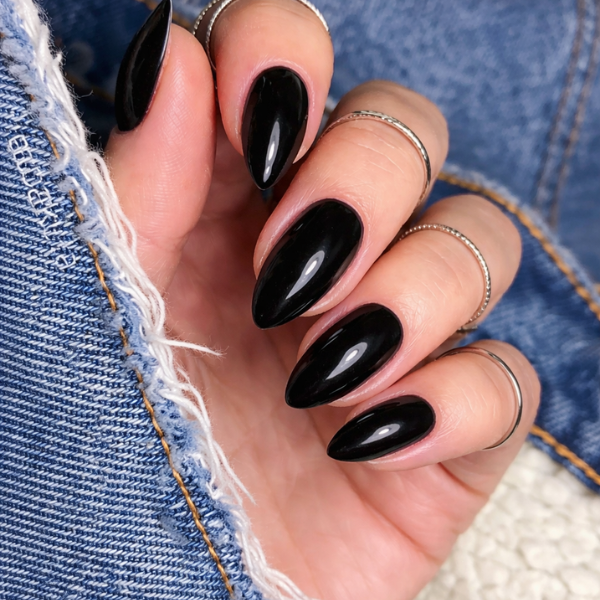 short stiletto nails