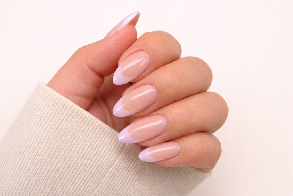 almond french tip nails