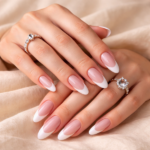 White French Tip Nails Guide for a Perfect Finish
